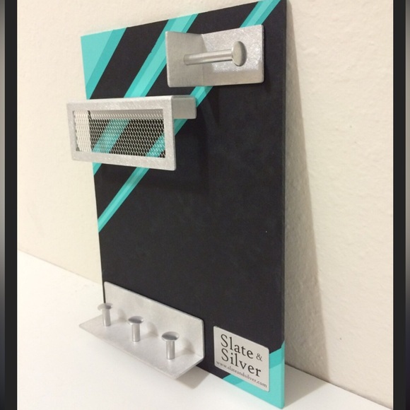 Set of jewelry hangers for necklaces, earrings, bracelets, rings, and watches - Picture 14 of 16